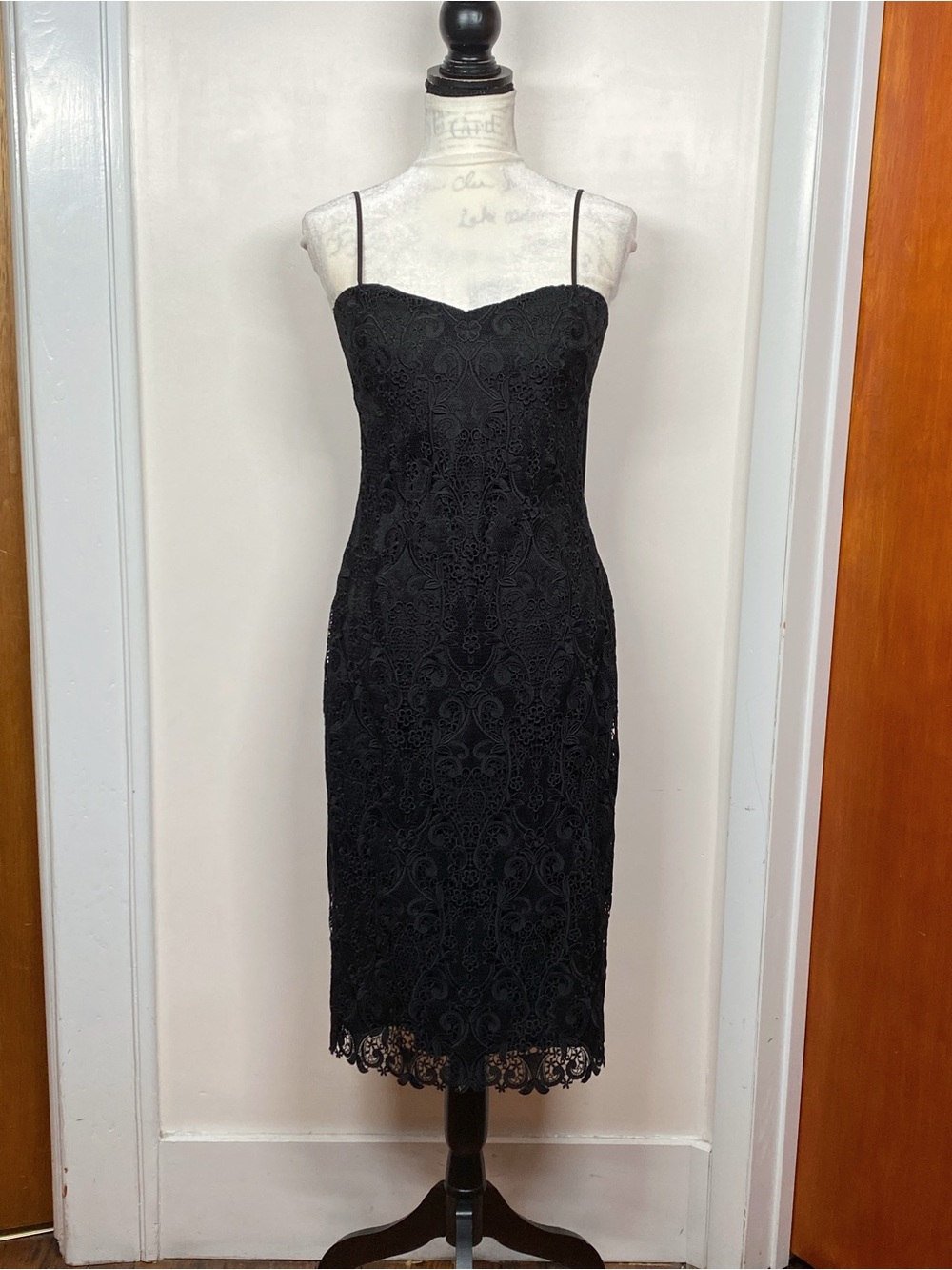 Badgley Mischka Mixed Lace Cocktail Dress size 6